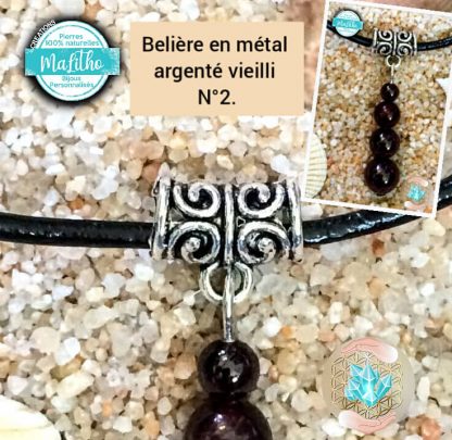 Attache, belière N° 2 en métal argenté vieilli création MaLitho de chez Bijoux, pierres et bien-être .